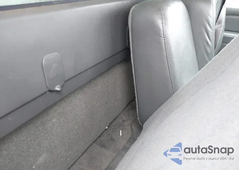 2005 GMC Sierra 1500 Work Truck z USA, uszkodzony, nr VIN 1GTEC14VX5Z220581